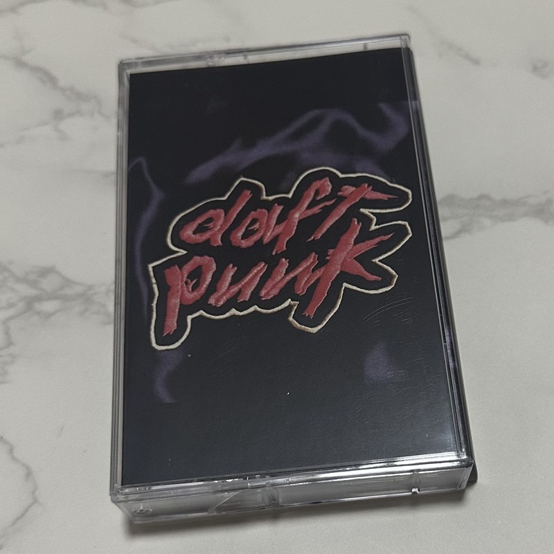 Retro audiocassette, gloednieu - Audio Music Lyrics recensie en prijs