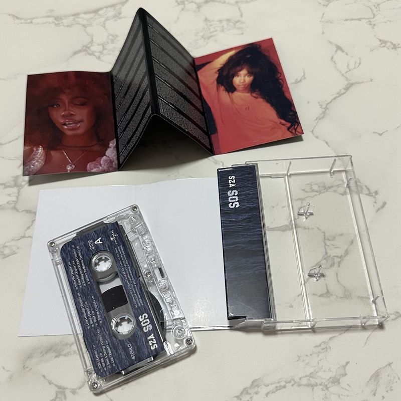 Westerse R&B muziek cassetteba - Audio Music Lyrics recensie en prijs
